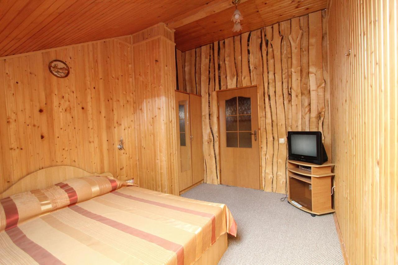 Complex "Shum Lisu" Apartment Tatariv Luaran gambar