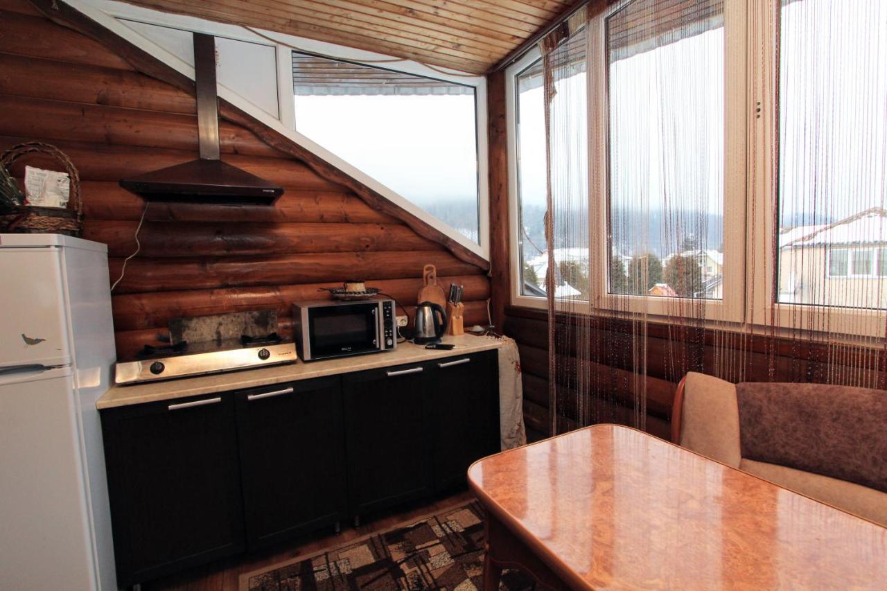 Complex "Shum Lisu" Apartment Tatariv Luaran gambar