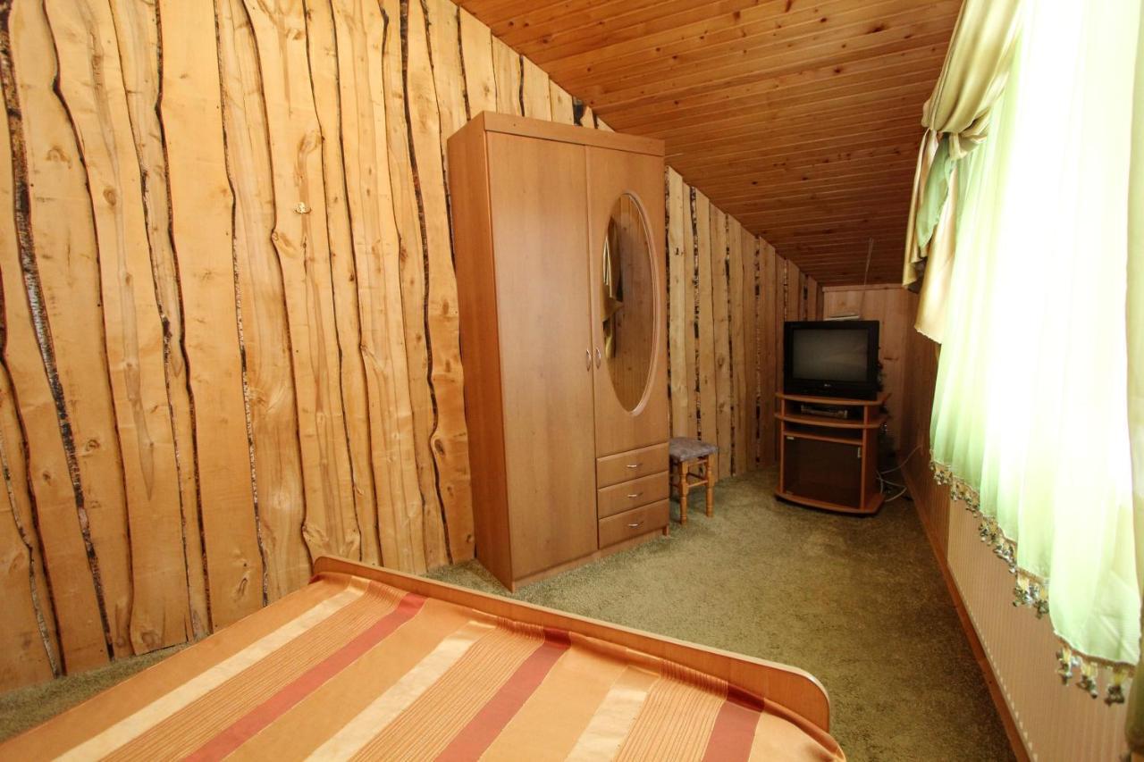 Complex "Shum Lisu" Apartment Tatariv Luaran gambar
