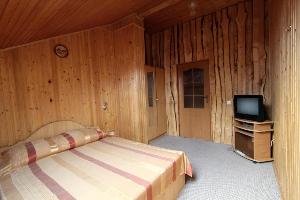 Complex "Shum Lisu" Apartment Tatariv Luaran gambar