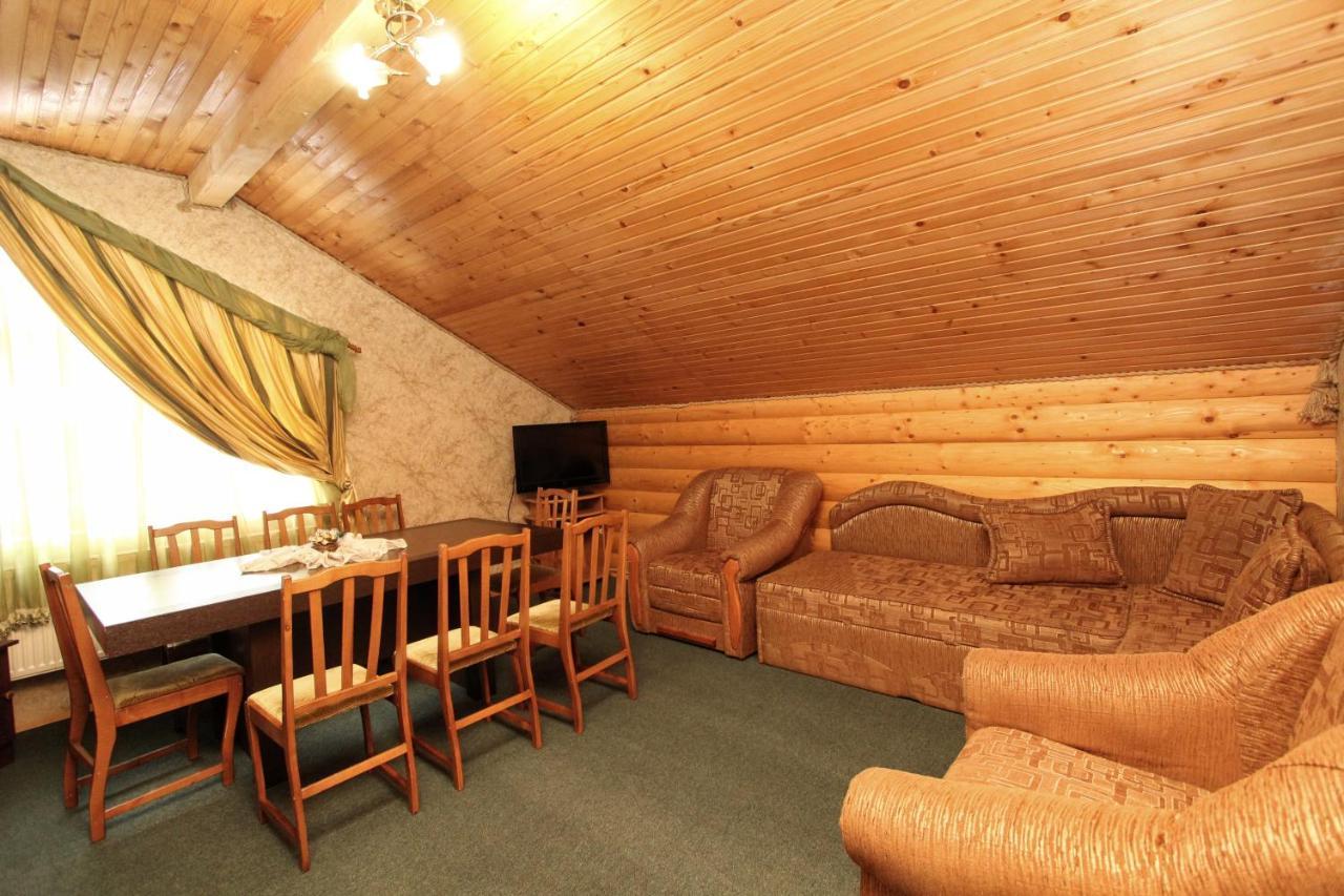 Complex "Shum Lisu" Apartment Tatariv Luaran gambar