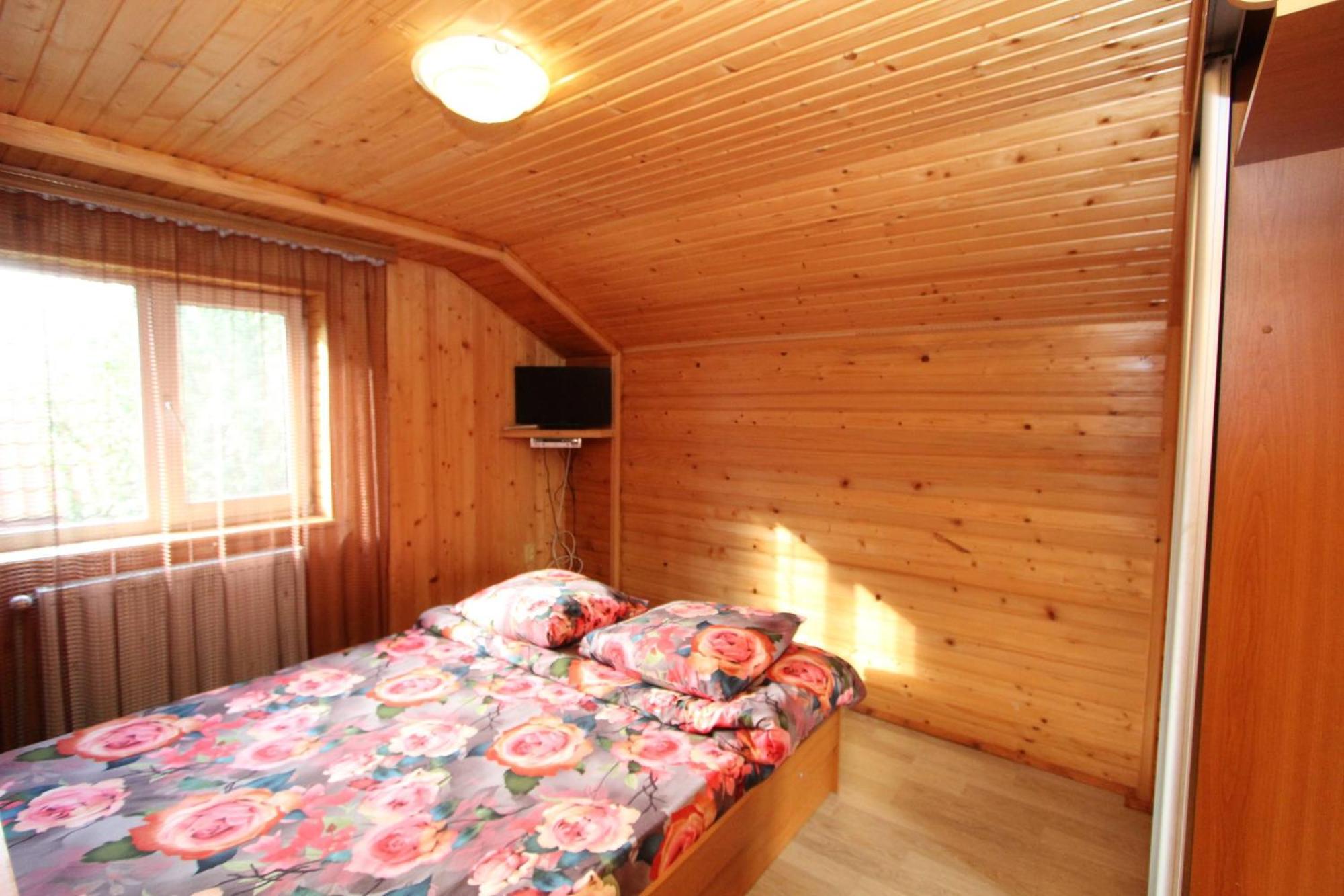Complex "Shum Lisu" Apartment Tatariv Luaran gambar