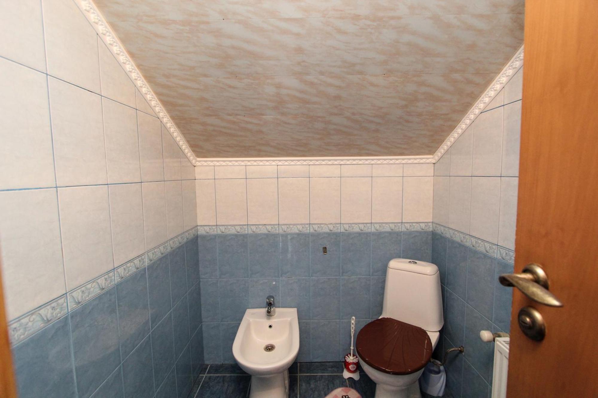 Complex "Shum Lisu" Apartment Tatariv Bilik gambar